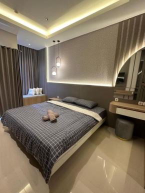 Vittorio Apartment Wiyung 1BR sby wifi smtv
